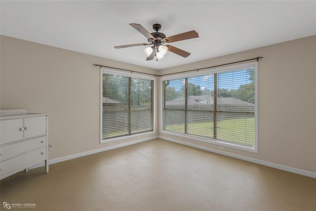 6612 N Club Drive, Shreveport, LA 71107