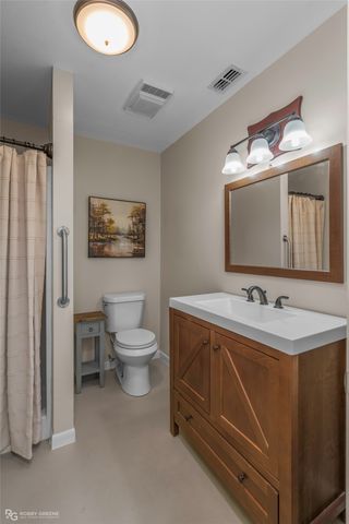 6612 N Club Drive, Shreveport, LA 71107