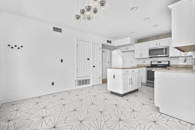 14440 Corby Place, Horizon City, TX 79928