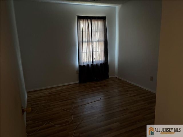 2513 Lighthouse Lane 2513, Sayreville, NJ 08859