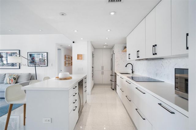 20 Island Ave 1401, Miami Beach, FL 33139