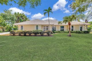 2730 NW 105th Ter, Coral Springs, FL 33065
