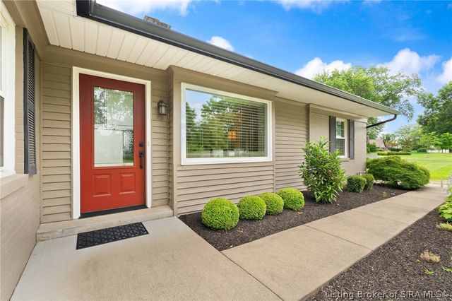 1610 Crestview Drive, New Albany, IN 47150