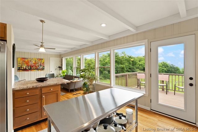1610 Crestview Drive, New Albany, IN 47150