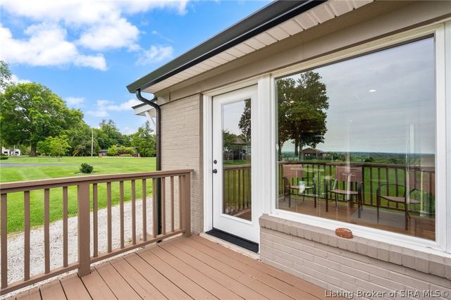 1610 Crestview Drive, New Albany, IN 47150