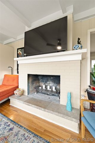 1610 Crestview Drive, New Albany, IN 47150