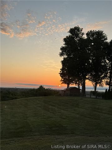 1610 Crestview Drive, New Albany, IN 47150