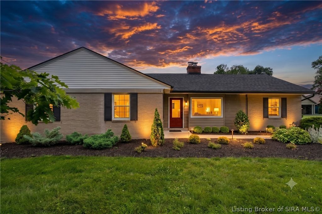 1610 Crestview Drive, New Albany, IN 47150