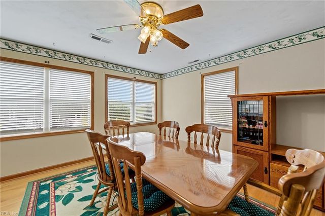 102 Wade AVE, Knotts Island, NC 27950