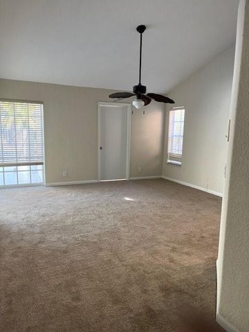 517 Spinnaker, Weston, FL 33326