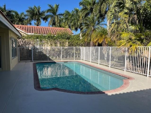 517 Spinnaker, Weston, FL 33326