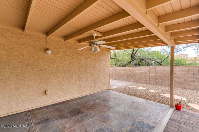 7712 E Elk Creek Road, Tucson, AZ 85750