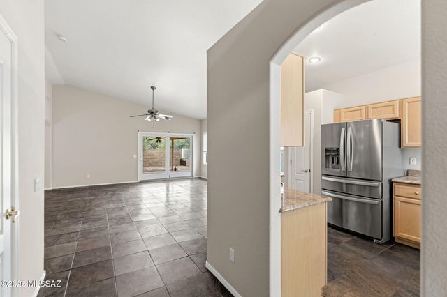 7712 E Elk Creek Road, Tucson, AZ 85750