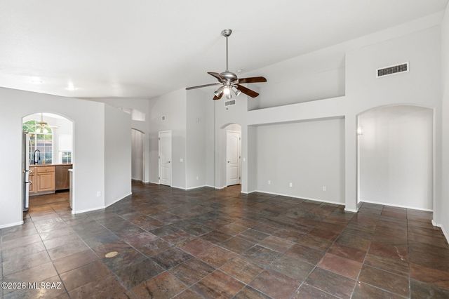 7712 E Elk Creek Road, Tucson, AZ 85750
