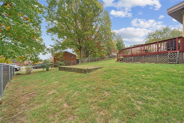 3608 Rosebriar Avenue, Shaler, PA 15116