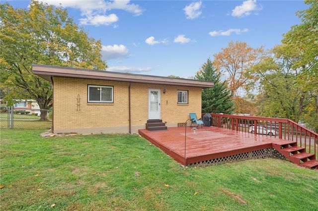3608 Rosebriar Avenue, Shaler, PA 15116