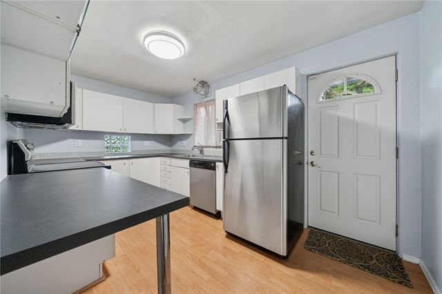 3608 Rosebriar Avenue, Shaler, PA 15116