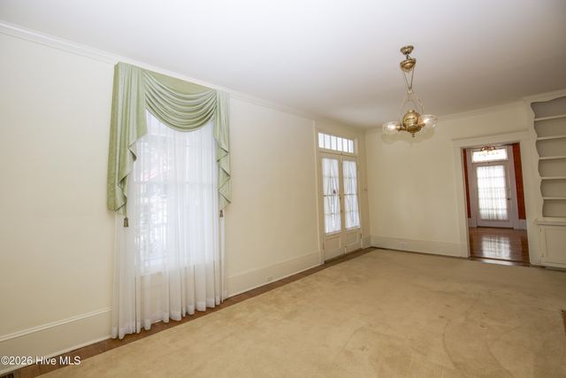 303 Mcreynolds Street, Carthage, NC 28327