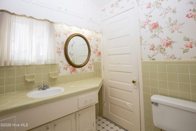 303 Mcreynolds Street, Carthage, NC 28327