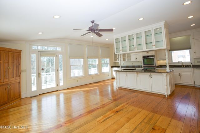 303 Mcreynolds Street, Carthage, NC 28327