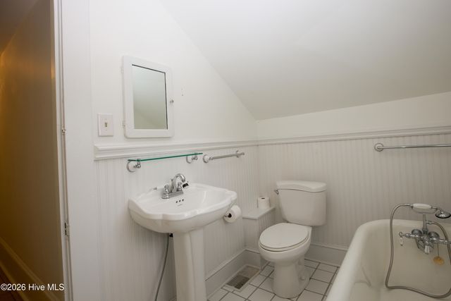 303 Mcreynolds Street, Carthage, NC 28327