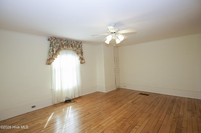 303 Mcreynolds Street, Carthage, NC 28327