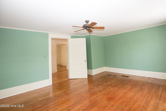 303 Mcreynolds Street, Carthage, NC 28327