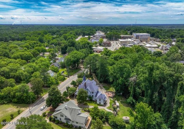 303 Mcreynolds Street, Carthage, NC 28327