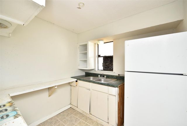 4104 Walker Street, Houston, TX 77023