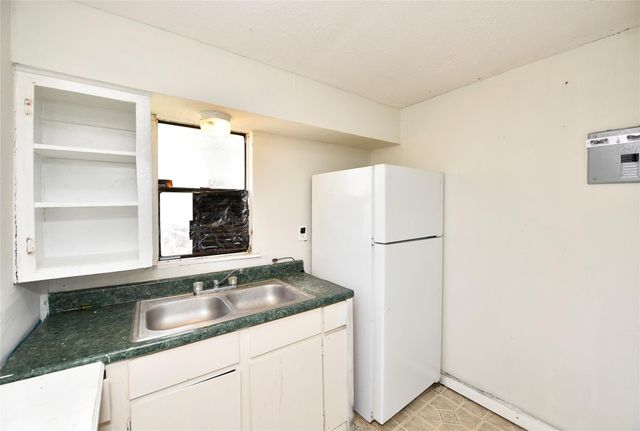 4104 Walker Street, Houston, TX 77023