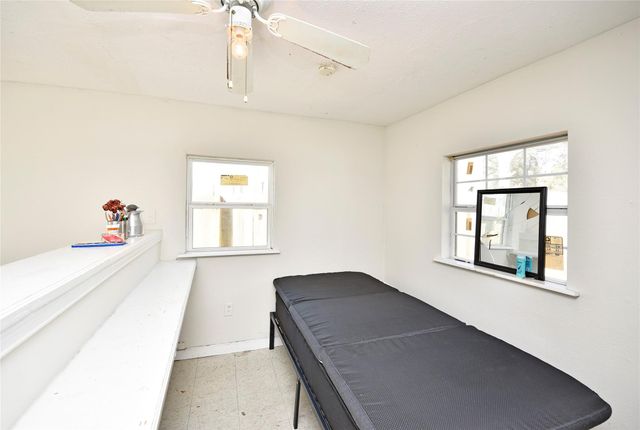 4104 Walker Street, Houston, TX 77023