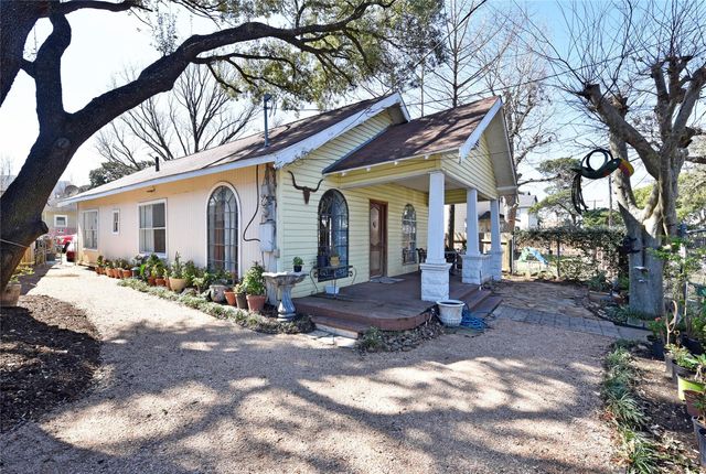 4104 Walker Street, Houston, TX 77023