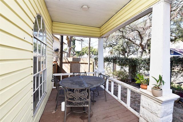 4104 Walker Street, Houston, TX 77023