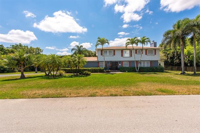 11650 SW 1st Street, Plantation, FL 33325