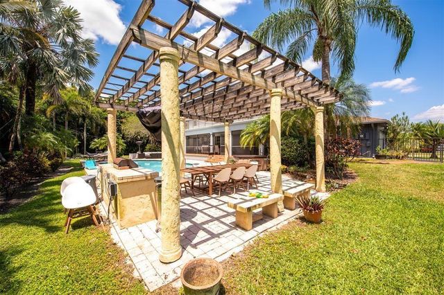 11650 SW 1st Street, Plantation, FL 33325