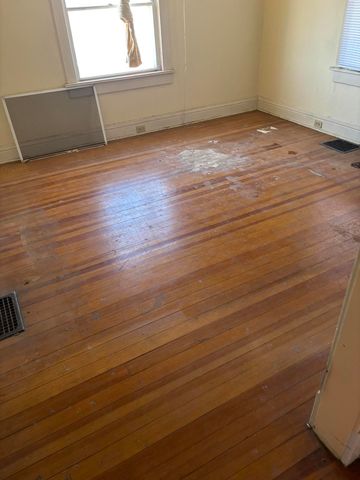 1928 Sunshine Terrace SE, Albuquerque, NM 87106