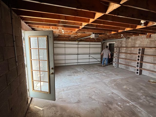 1928 Sunshine Terrace SE, Albuquerque, NM 87106