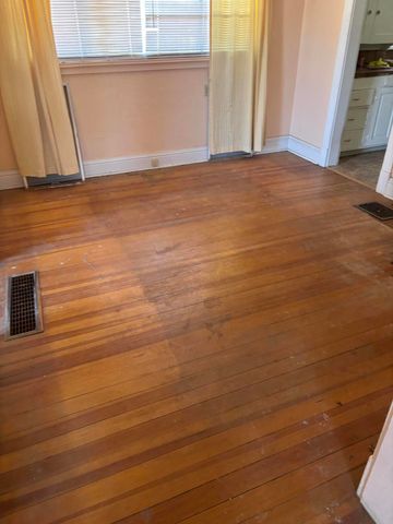 1928 Sunshine Terrace SE, Albuquerque, NM 87106