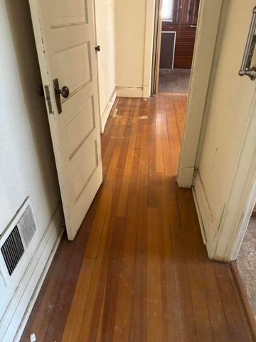 1928 Sunshine Terrace SE, Albuquerque, NM 87106