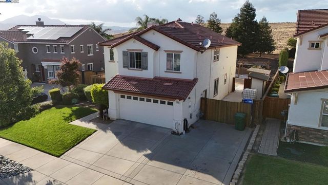 729 Copperfield Ct, Brentwood, CA 94513