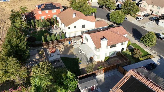 729 Copperfield Ct, Brentwood, CA 94513