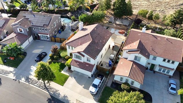 729 Copperfield Ct, Brentwood, CA 94513