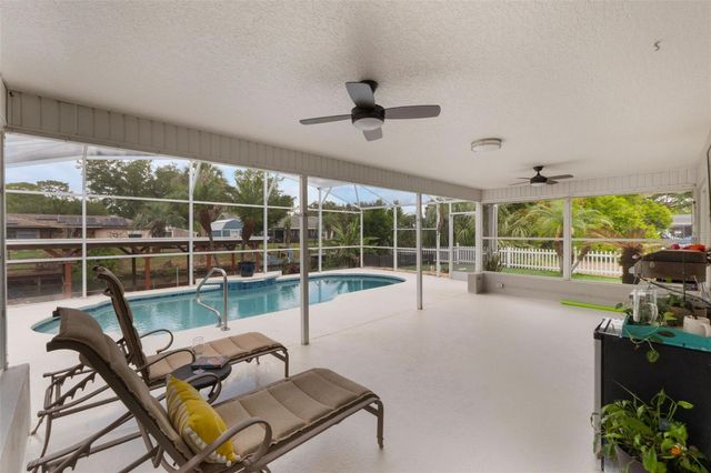 12401 BLUE HERON WAY, Leesburg, FL 34788