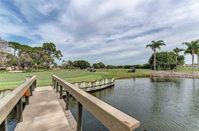 3141 HEATHERWOOD LANE, Sarasota, FL 34235