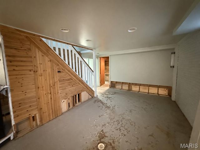 1033 Rutledge Drive, Belleville, IL 62221