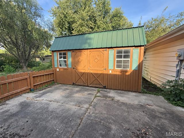1033 Rutledge Drive, Belleville, IL 62221