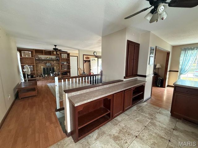 1033 Rutledge Drive, Belleville, IL 62221