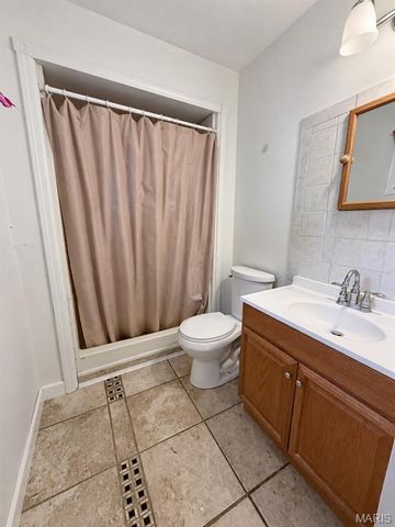 1033 Rutledge Drive, Belleville, IL 62221