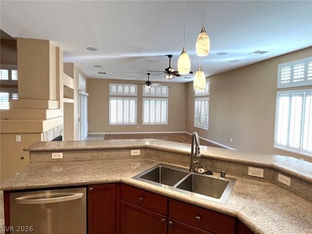 5520 Kings Row Court, Las Vegas, NV 89148