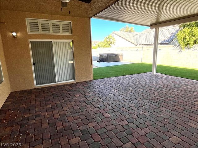 5520 Kings Row Court, Las Vegas, NV 89148